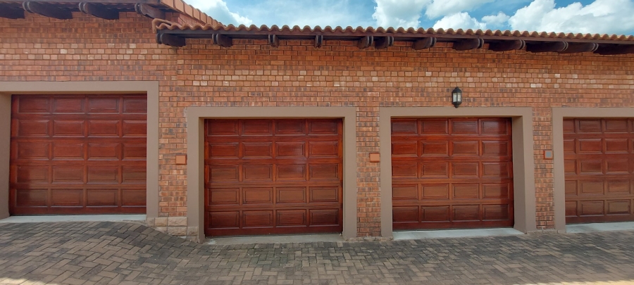 2 Bedroom Property for Sale in Dan Pienaar Free State